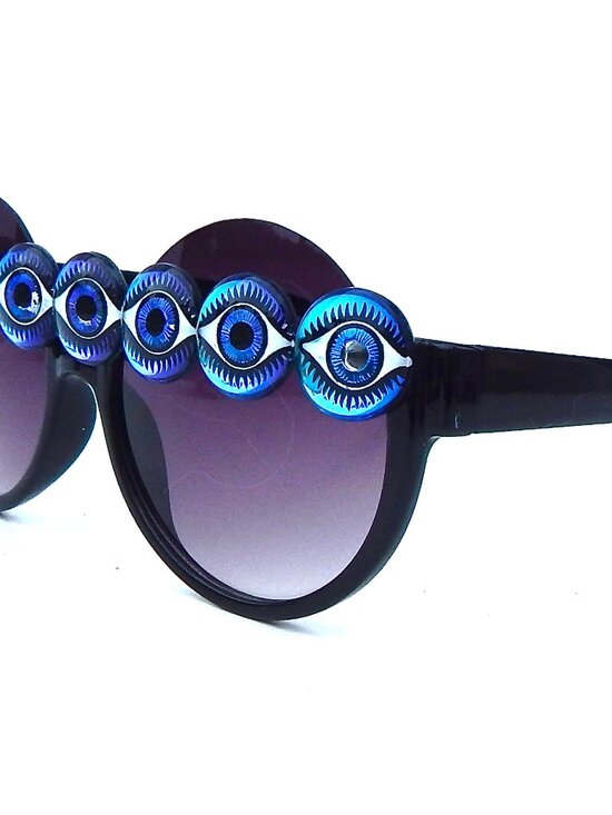 GASOLINE GLAMOUR EYE SPY GREEN EYE PEEKABOO SUNGLASSES ?️ ?️‍♀️ ?